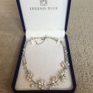 Unique Pearl Flower Necklace 16" Silver